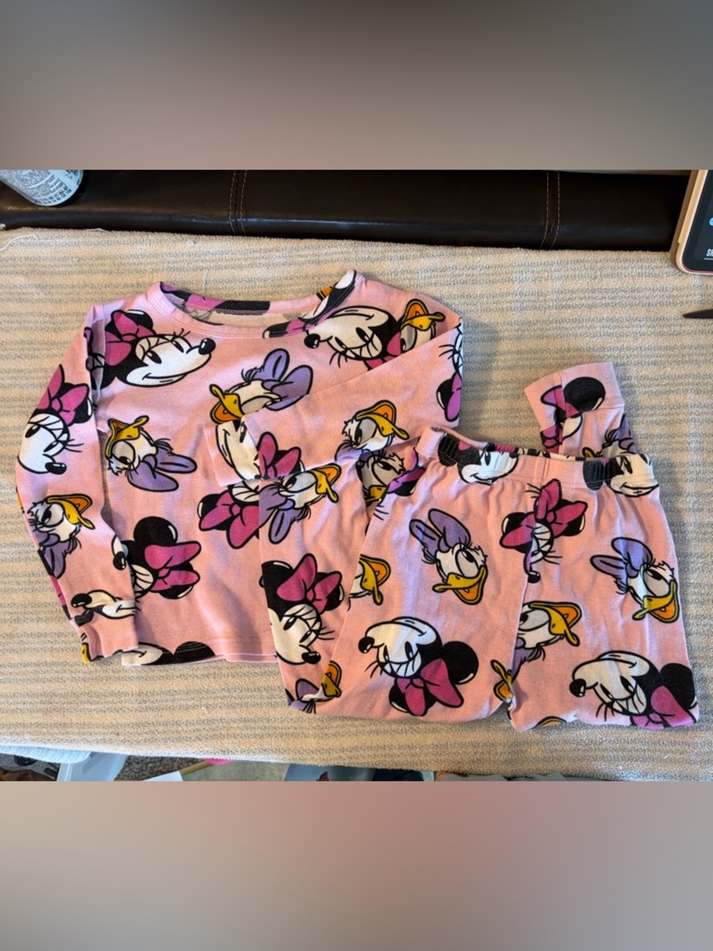 Disney Kids Pink Daisy Duck & Minnie Mouse Pajama Set